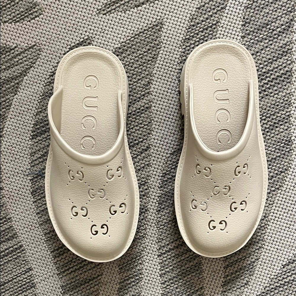 Gucci Beige Slip-on Croc Sandals